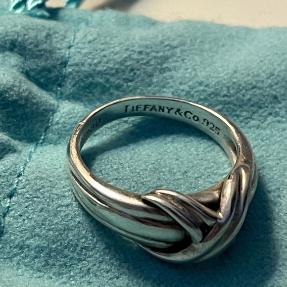 VINTAGE Tiffany & Co Ring - Picture 4 of 8